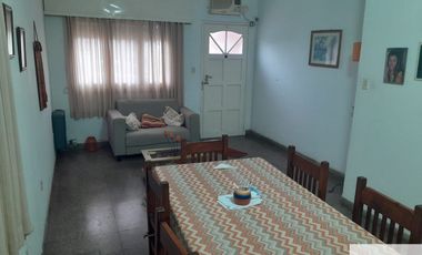 Casa en venta de 2 dormitorios c/ cochera en 9 de Julio