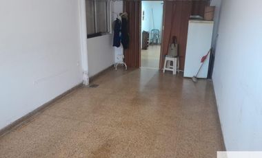 Casa en venta de 2 dormitorios c/ cochera en 9 de Julio