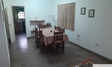 Casa en venta de 2 dormitorios c/ cochera en 9 de Julio