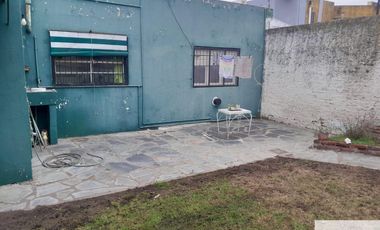 Casa en venta de 2 dormitorios c/ cochera en 9 de Julio
