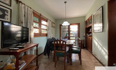 Casa en venta de 2 dormitorios c/ cochera en 9 de Julio