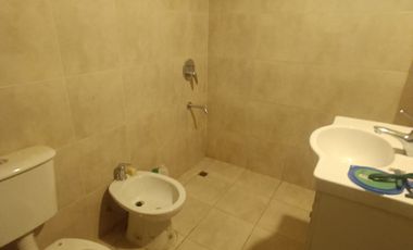 Casa en venta de 2 dormitorios c/ cochera en Loteo el Portal