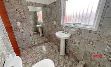 Casa venta Jujuy Nuevo alisos. 3 dormitorios c/ pileta