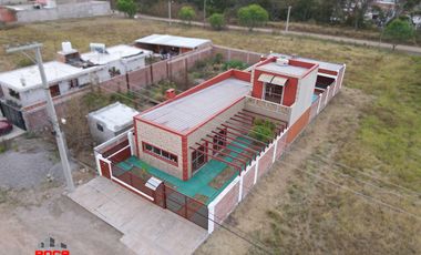 Casa venta Jujuy Nuevo alisos. 3 dormitorios c/ pileta