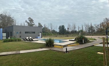 Departamento en venta de 1 dormitorio c/ cochera en Campana