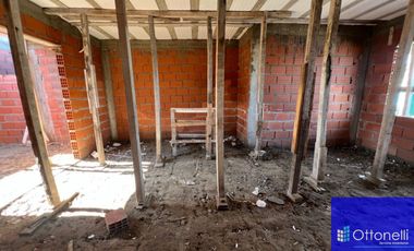 Departamento en venta de 2 dormitorios c/ cochera en Costa Azul