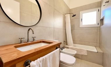 Casa en venta 3 amb en Chapadmalal, San Benito