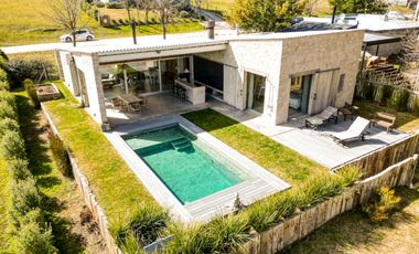 Casa en venta 3 amb en Chapadmalal, San Benito