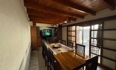 Casa en venta de 6 dormitorios c/ cochera en Luján de Cuyo