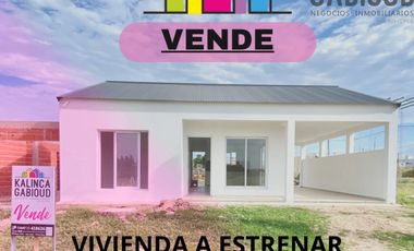 Casa en venta de 2 dormitorios c/ cochera en San José