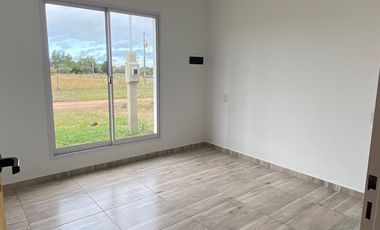Casa en venta de 2 dormitorios c/ cochera en San José