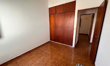 Casa en venta de 3 dormitorios c/ cochera en Bajo la Viña