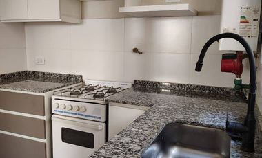 Departamento tipo dúplex en venta reciclado en Sexta Sección