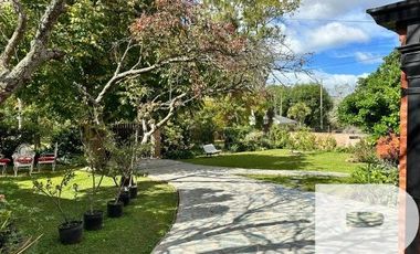 Chalet en venta de 3 dormitorios c/ cochera en Barrio La Florida
