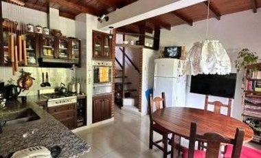 Chalet en venta de 3 dormitorios c/ cochera en Barrio La Florida
