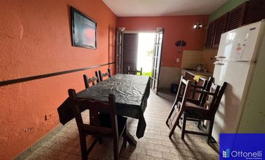 Dúplex en venta de 3 dormitorios c/ cochera en La Lucila del Mar