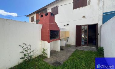 Dúplex en venta de 3 dormitorios c/ cochera en La Lucila del Mar