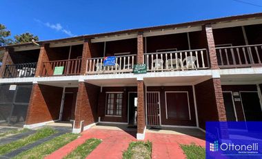 Dúplex en venta de 3 dormitorios c/ cochera en La Lucila del Mar