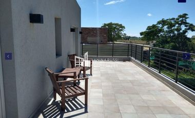 Casa en venta de 4 dormitorios c/ cochera en Haras Santa María