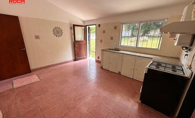 Hermosa Casa en Venta en Barrio Los Perales