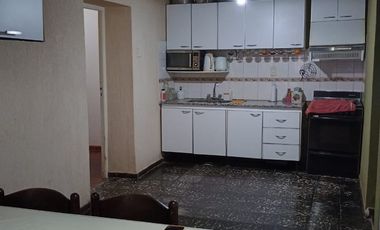 Casa en venta de 3 dormitorios c/ cochera en Godoy Cruz