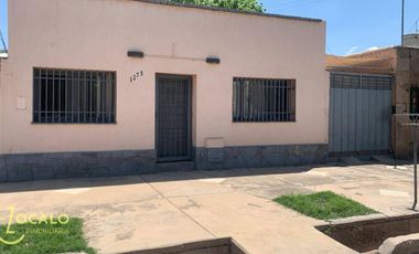 Casa en venta de 3 dormitorios c/ cochera en Godoy Cruz