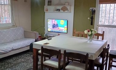 Casa en venta de 3 dormitorios c/ cochera en Godoy Cruz