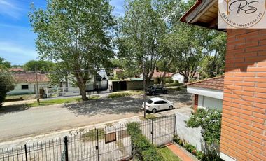 Dúplex en venta de 3 ambientes c/ cochera en La Lucila del Mar