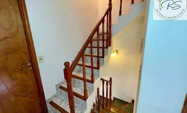 Dúplex en venta de 3 ambientes c/ cochera en La Lucila del Mar