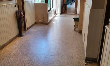Propiedad en alquiler con fines comerciales en Lomas de Zamora
