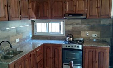 Departamento en alquiler temporario de 2 dormitorios en Costa Azul