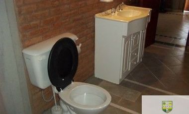 Casa en alquiler temporario de 2 dormitorios c/ cochera en Panaholma