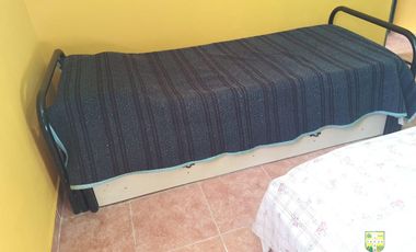 Casa en alquiler temporario de 2 dormitorios c/ cochera en Villa Cura Brochero