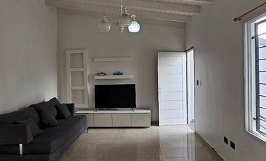 Venta hermoso PH hecho  a nuevo Villa Sarmiento. Acepta permuta menor valor!!!
