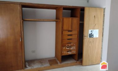 Villa Allende. Barrio Cumbres. Casa en alquiler de 1 dormitorio.
