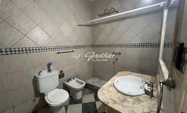 Departamento en alquiler de 3 dormitorios c/ cochera en Campana