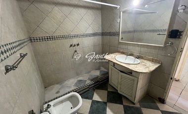 Departamento en alquiler de 3 dormitorios c/ cochera en Campana