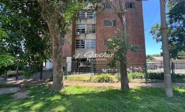 Departamento en alquiler de 3 dormitorios c/ cochera en Campana