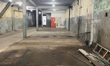 Galpón en alquiler de 744m2 ubicado en Villa Soldati