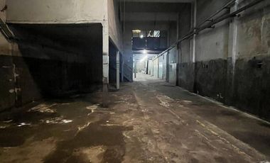 Galpón en alquiler de 744m2 ubicado en Villa Soldati