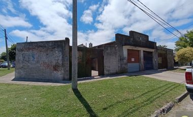 Taller con vivienda. Permuta por casa de mayor valor