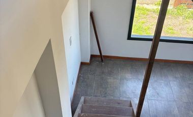Venta Casa 3 ambientes a estrenar en Parque Lago, Mar del Cobo