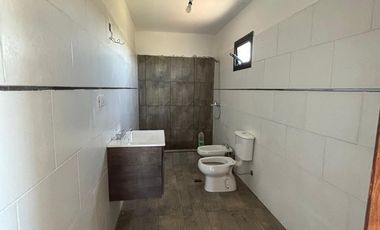 Venta Casa 3 ambientes a estrenar en Parque Lago, Mar del Cobo