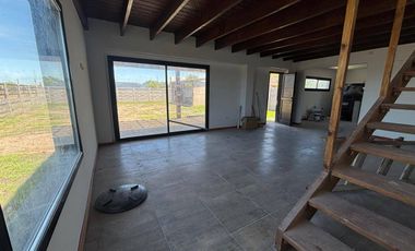 Venta Casa 3 ambientes a estrenar en Parque Lago, Mar del Cobo