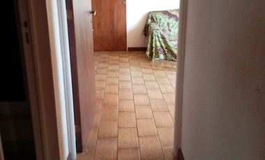 Departamento Amplio Y Con Muy Buena Ubicación