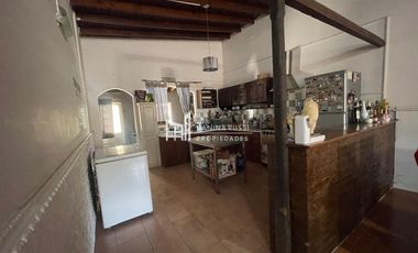 Casa en venta de 2 dormitorios c/ cochera en Escobar