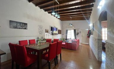 Casa en venta de 2 dormitorios c/ cochera en Escobar