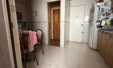 Departamento en venta de 3 dormitorios c/ cochera en Palermo