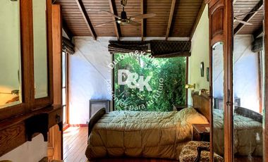 Casa en venta de 5 dormitorios c/ cochera en Vicente López