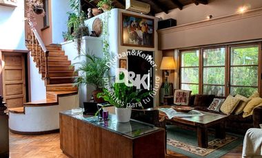 Casa en venta de 5 dormitorios c/ cochera en Vicente López